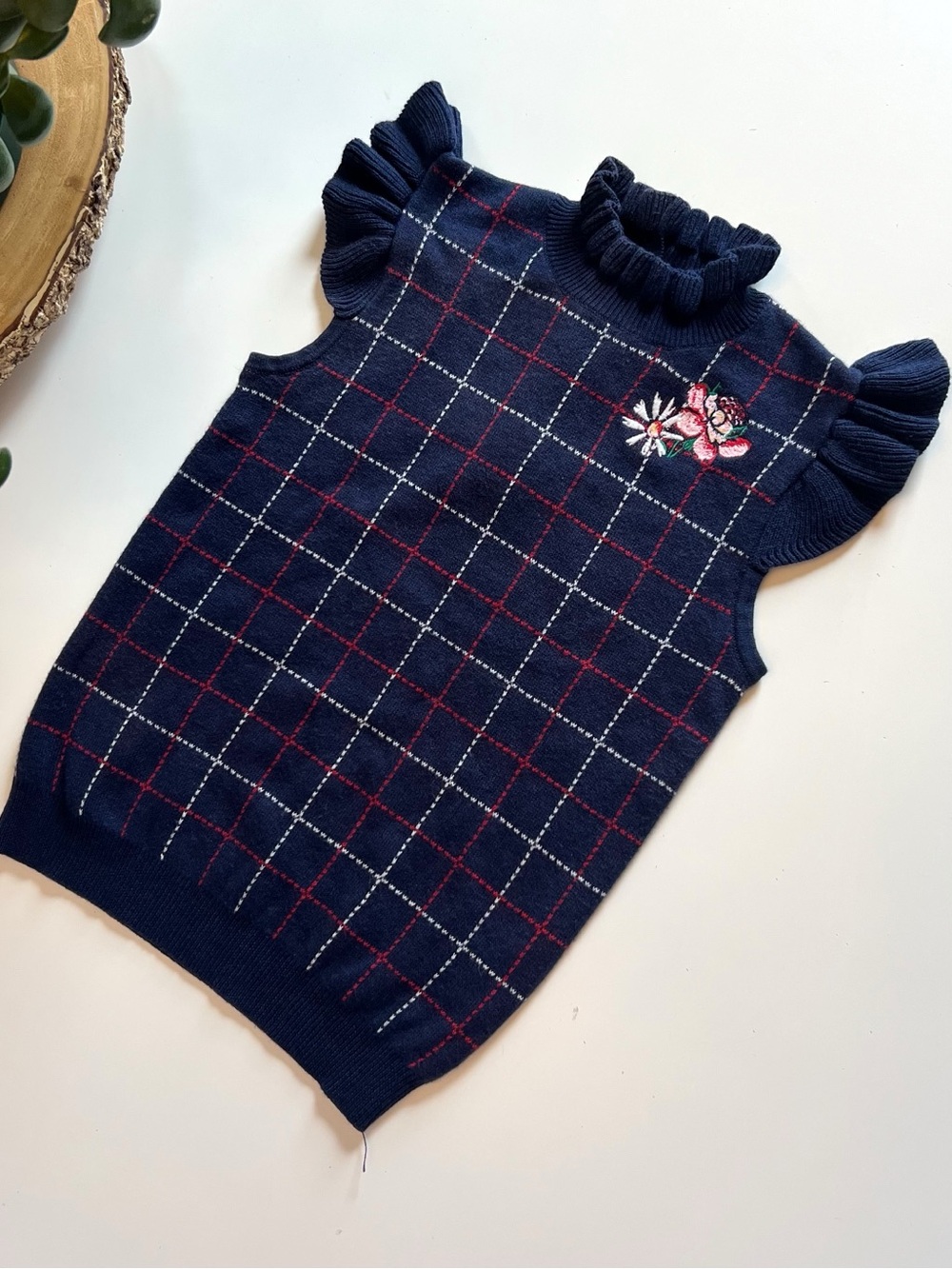 Janie and Jack Plaid Flutter Sleeve Embroidered Sweater Vest | Size 6
